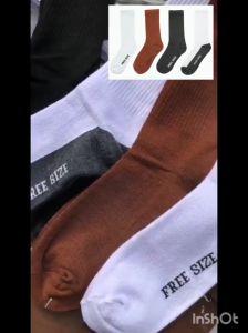 ถุงเท้านักเรียน 12คู่/6คู่ ถุงเท้าข้อยาว เลือกสีได้ ขนาด FREESIZE 36-45 ใส่ได้ทั้ง ชาย / หญิง