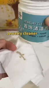 200ML Gold and Silver Cleaner Liquid Jewelry Cleaner Suitable for Ring Earring Polishing Liquid Silver jewelry cleaning spray - silver polish for sterling silver necklaces and earrings oxidation remover and maintenance jewelry cleaner