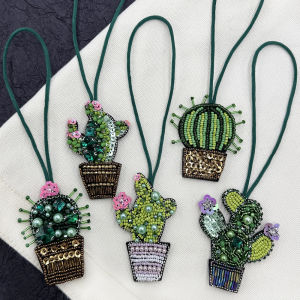 Handmade Cactus Beaded Plant Keychain Bag Mobile Phone Case Box Packaging Decoration Greenery Home Sewing DIY Accessories
