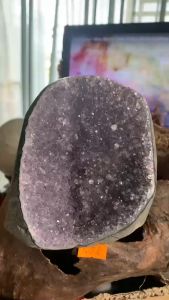 hốc đá thạch anh tím to lớn khủng Amethyst tự nhiên Braxin Uruguay năng lượng vũ trụ 528