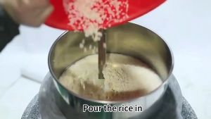 เครื่องโม่แป้ง โม่น้ำเต้าหู้ วัสดุ: หินแกรนิต + SUS304 Electric stone mill