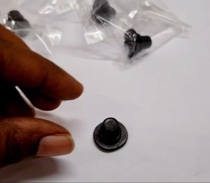 OIL RESERVOIR SKRU  / SKRU / OIL RESERVOIR SCREW  / SKRU MESIN JAHIT / SEWING MACHINE PARTS & ACCESSORIES (READY STOCK)