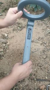 เครื่องตรวจจับโลหะ DM3004A - มือถือแบบ Pinpointer Tracker สำหรับการตรวจสอบ 1-3 วันที่ส่ง