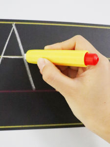 Dust-Free Hand Protection Chalk Holder Teacher Special Extended Push Type Classroom Student Teaching Aids Non-Touch Fingertips