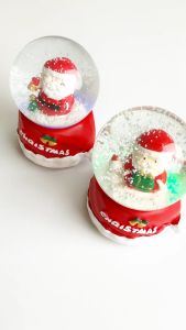 Pinky Bee Bola Salju Natal Lampu Santa Topi 70060400