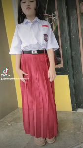 eLDe Setelan Baju SD MI Tangan Pendek Perempuan Rempel Merah Putih