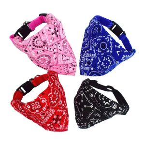 New Pet Dog Scarf Small Dog Saliva Towel Pet Dog Bandana Cat Dog Triangle Scarf Direct Sale Polyester Stretchable Leash