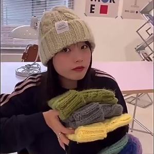 Warm Beanie Woolen Knit Hat for Winter Outdoor Commute Womens Fashionable Hats Soft Adjustable Cap Travel