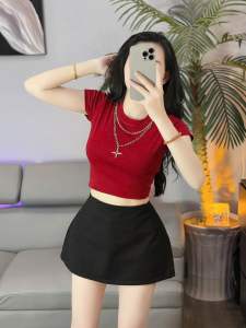 Áo croptop body cổ tròn kèm vòng viền cổ áo thun nữ ảnh shop chụp dưới 50kg