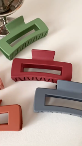 กิ๊บหนีบผม สี่เหลี่ยม กิ๊บหนีบผมเกาหลี กิ๊บแฟชั่น ขนาดกลาง สีด้าน สีพาสเทล น่ารัก แข็งแรง คุณภาพสูง แฟชั่นเรียบง่าย สําหรับผู้หญิง