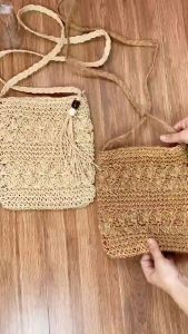 Túi cói đeo chéo đan móc chữ nhật Messenger có lớp lót dễ dàng gấp gọn Thời trang mùa hè đi biển màu nâu be - Mã TC006