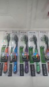 bàn chải bossi hàn quốc - bàn chải than hoạt tính mềm mại