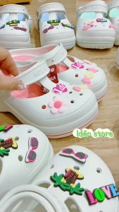 HOÀN TIỀN 15% - Dép sục CROSS sandal nữ đế cao 6cm siêu nhẹ - Giày sục khoét lỗ đế dày TẶNG kèm 06 sticker dễ thương  iDÉP SL064