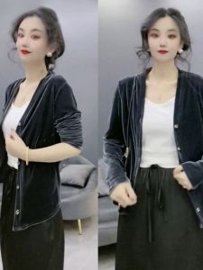 Velvet Large Size V-Neck Blouse