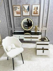 Bàn trang điểm MD1 LACASA có gương đèn Led đa chức năng sạc không dây loa Bluetooth. Nhập khẩu cao cấp hiện đại