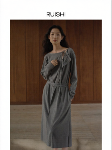 epoque de rueen | Stylish Figure-flattering Asymmetric Hem Boat Neck Long Sleeve Womens Dress