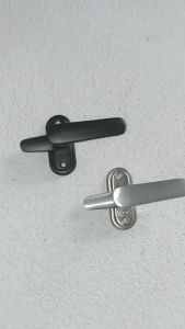 [ FERRUM ] Rambuncis Handle Jendela Grendel Kunci Stainless Aluminium Jumbo Tebal Warna SN Dan Hitam