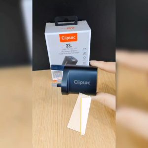 CLiPtec MCU291AC 33W GaN PD+QC3.0 Dual Ports Fast Charger with LED Display (USB-C + USB-A)