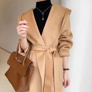 Áo Khoác Len Nữ Có Mũ Trùm Đầu Thu 2024 Kiểu Dáng Thường Ngày Chất Liệu Len Cashmere Họa Tiết Gợn Sóng Thiết Kế Buộc Dây Dáng Rộng Cổ Điển Có Túi.