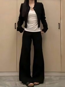 Extended High Waist Loose Fit Slimming Black Bell Bottom Jeans for Taller Women Comfortable Wide Leg Pants Casual Denim