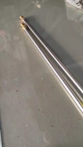 ด้ามพ่นยา ก้านพ่นยา ก้านพ่นยาซิ่ง ด้ามซิ่ง ทองเหลือง ก้านพ่นยายืดได้ 1.8 เมตร ความยาวก่อนยืด 0.95 เมตร ก้านพ่นยา พ่นยา