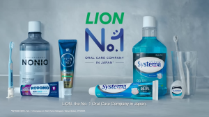 Lion Dental Clear MAX Toothpaste 140g | Super Cool Spearmint Natural Mint | Japan Fresh Breath Gel