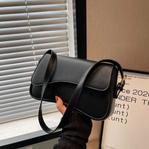 Vintage Shoulder Bag for Woman Chain Handbag Black Crossbody Bags Underarm Bags