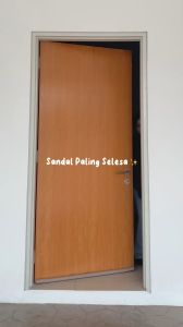 Dreamtale Selipar Wanita Women Slippers Shiny Double Strap Thick Sole Slippers Casual Sandals Ladies Slippers WSO099