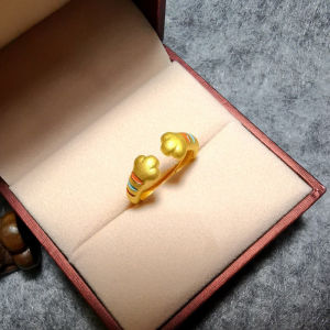 Adorable Tiger Claw Ring for Women Solid 18K Gold Fashionable Cute Animal Design Sand Gold Finger Ring for Everyday Wear