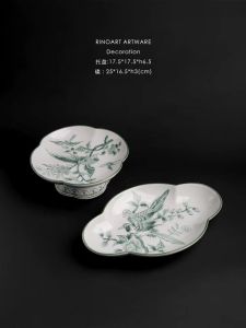 Ruonai Oriental Paris Grisaille Light Blue and White Porcelain Dining Tray Tall Fruit Bowl Hallway Bathroom Tray Gift