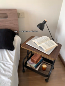 Kumall โต๊ะกาแฟมีล้อ ความจุใหญ่ เคลื่อนย้ายสะดวก แข็งแรงทนทาน โต๊ะข้างโซฟา โต๊ะกาแฟเคลื่อนที่ โต๊ะข้างโซฟาขนาดเล็ก โต๊ะข้างเตียง