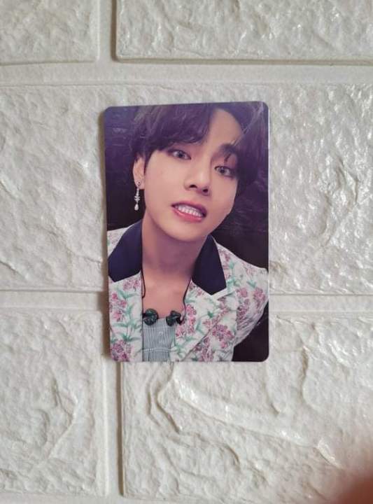 MOTS ON:E DVD Taehyung V Photocard (only) - Map of the Soul ONE