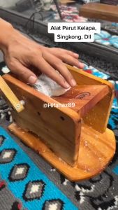 ALAT PARUT KELAPA DAN REMPAH LAINNYA DARI KAYU JATI ASLI