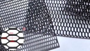 [ส่งเร็วจากกทม]ตะแกรงกระจังหน้ารถ ลายรังผึ้งตาใหญ่ และ ลายรังผึ้งตาเล็ก ฝาครอบกระจังหน้ารถ ตะแกรงพลาสติก ABS สำหรับติดกระจังหน้ารถยนต์