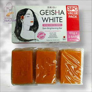 GEISHA WHITE SCAR BRIGHTENING BAR SOAP 65g x 3 Value Pack. Classic Intense Fresh and Glow formula with collagen and papaya extract. For skin brightening and scar/blemish reduction.