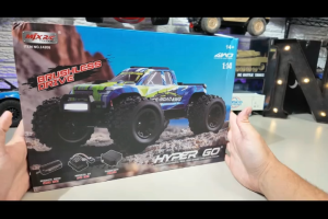 MJX Hypergo 14208 43 -55 km/h 1/14 scale Brushless RC Truck 2s/ 3s lipo