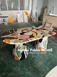 Retro Wind Dutch Designer Artistic Round Wooden Dining Table Luxury High-End Customizable Creative Wooden Furniture for 6 People