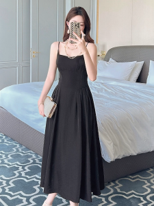 Happy Diva váy đen váy dây đeo váy nịt eo váy không tay váy xòe rộng váy dài váy A váy hở lưng váy mùa hè váy hấp dẫn 9777