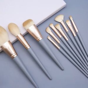 เซ็ตแปรงแต่งหน้า เเปรงเเต่งหน้า แปรงอายแชโดว์ แปรงปัดแก้ม ชุดแปรงแต่งหน้า ขนนุ่ม คุณภาพสูง 10 ชิ้น ร้านไทย  G3115