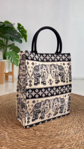 กระเป๋า ลายช้าง Cubby Bag กระเป๋าถือ ใส่ของได้เยอะ ลายสวย