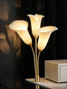 FANCY LAMP CLUB | Artistic Creative Personalized Modern Luxury Desk Lamp