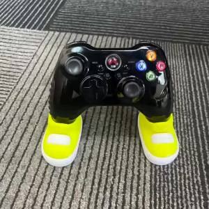 Universal PS4/PS5/Switch2 Game Controller Fun Stand Cool Desktop Display Gaming Accessory
