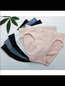 กางเกงในผู้หญิงออเดอร์ออเดอร์ออเดอร์ต่างประเทศกางเกงในทรงสามเหลี่ยมสีล้วนไร้รอยต่อเอวสูงปานกลางระบายอากาศได้ดีผ้าลื่นไร้รอยต่อแห้งเร็วสำหรับออกกำลังกาย