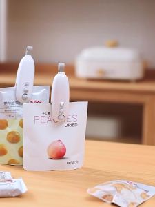 【New style】Snacks Sealer Hand Pressure Mini Food Sealer Magnetic Portable USB Rechargeable Bag