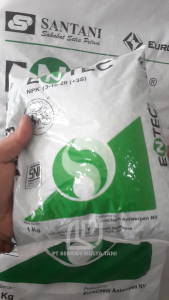 Pupuk NPK Entec 13 10 20 + 3S 1kg