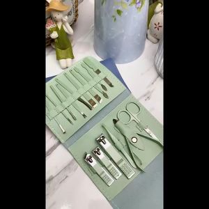 MANICURE Set 16 in 1 - Gunting Kuku Set 16 in 1 Perawatan Kuku Serbaguna