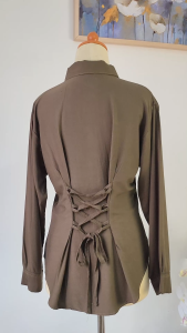 KEMEJA BLOUSE WANITA SLIM FIT TALI BELAKANG