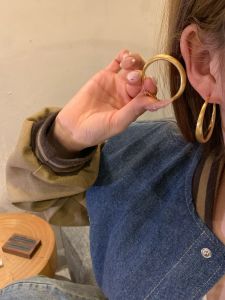 Modern Minimalist Metal Earrings for Oval Faces Geometric Design Fresh out Fashion Jewelry Alloy Plated Silver Gold Womens Earrings