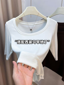 Minimalist White Half Sleeve U-Neck T-Shirt Korean Style Base Shirt Five Sleeve Summer Womens Fashion Breathable Sweat-Wicking