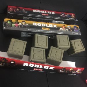 Roblox Action Collection - Series 11 Mystery Figure Hàng chính hãng có Code nhập Mỹ